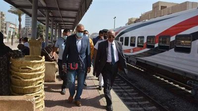 التفاصيل الكاملة لخروج قطار بنها عن القضبان.. انزلاق عربيتين دون إصابات.. التقرير المبدئي يكشف : سرعة القطار أثناء التحويلة السبب