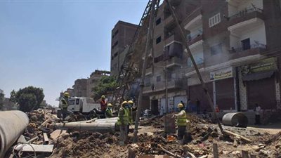 إحلال وتجديد خط الانحدار القديم للصرف الصحي بطريق مير بأسيوط