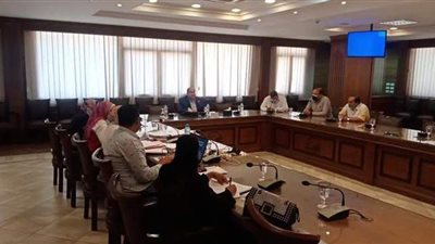 بأمر المحافظ.. الشهابي يواصل مراجعة تراخيص البناء في الجيزة | صور