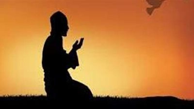 10 أمور تعينك على التركيز والخشوع في الصلاة