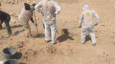 بعد 7 سنوات.. العراق يحدد هويات رفات ضحايا مجزرة 