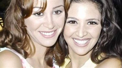 بعد ٩ سنوات من اعتزالها.. منة شلبي توجه رسالة مؤثرة لـ حنان ترك