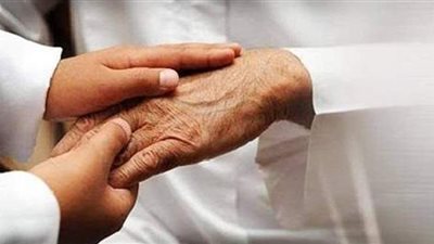 ثواب صلة الرحم وهل التكلف والمبالغة فيها مطلوبة ؟