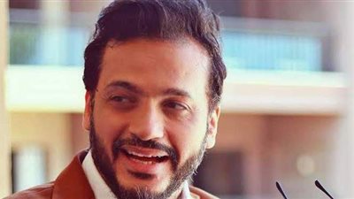 إهداء لروح سمير غانم.. إيساف يطرح برومو 