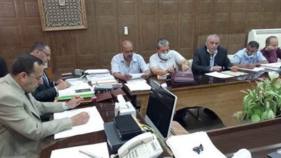 محافظ شمال سيناء يؤكد اهتمام الدولة بتشجيع الاستثمار