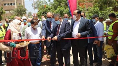 محافظ المنوفية يفتتح مشروع محطة رفع صرف صحي وملعب خماسي بكفر وهب