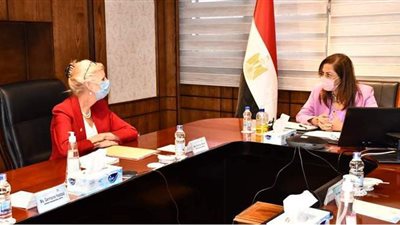 وزيرة التخطيط تستعرض خطة تنمية الأسرة في لقاء ممثلة صندوق الأمم المتحدة