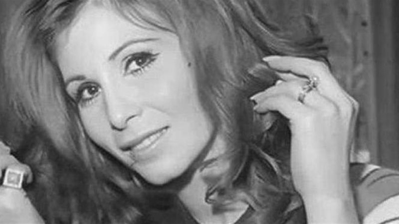 الفنانة زيزى البدراوى