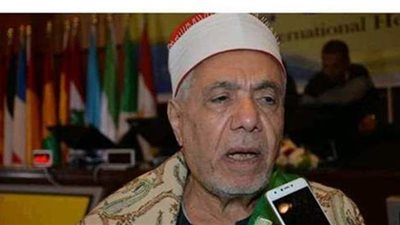 أول تعليق من نقابة القراء على «رش فلوس» على رأس قارئ مصري بباكستان