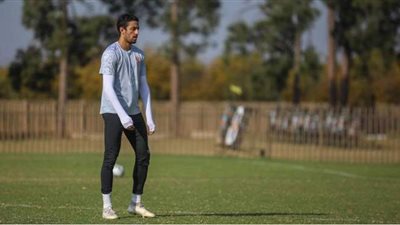 طبيب الأهلي يطمئن على طاهر محمد طاهر ويؤكد جاهزيته لمباراة الترجي