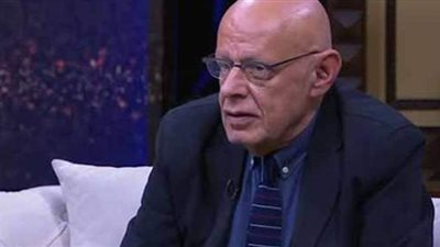 زكي فطين عبد الوهاب يعلن إصابته بورم في المخ