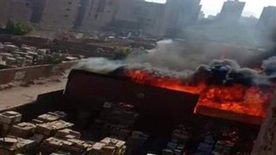 التحقيق في حريق مصنع موبيليات بالهرم.. والتحريات الأولية تكشف السبب