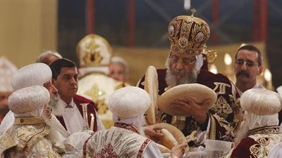 الأنبا يواقيم يترأس قداس عيد الصعود بكنيسة مارجرجس في الأقصر