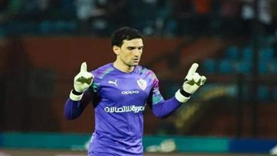 محمد عواد يعلن ارتداء تيشيرت فرجاني ساسي مع الزمالك.. واللاعب يرد