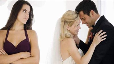 تفسير حلم الزواج بأخرى في المنام وعلاقته بقضاء الدين وتفريج الهموم