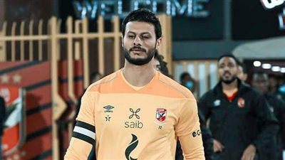 شريف إكرامي: الشناوي الحارس الأول في مصر.. ومحترف بالأهلي على تواصل دائم معي