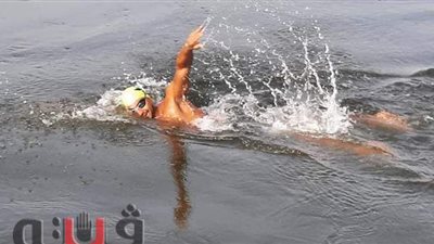 استعدادًا لعبور المانش.. الباروكي يؤدي مرانه الأخير في بحيرة التمساح بالإسماعيلية | صور