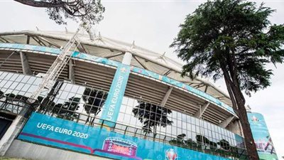 ملعب الأولمبيكو يتزين لاستقبال افتتاح يورو 2020 | صور