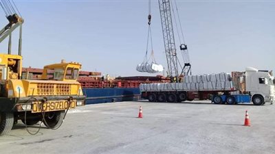 تصدير 3400 طن أسمنت أبيض إلى روسيا عبر ميناء العريش| صور