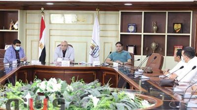 بعد أزمة امتحانات الإعدادية.. محافظ بني سويف: إعادة ترتيب البيت من أدناه إلى أعلاه