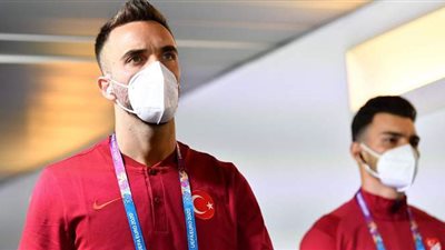 يورو 2020.. لاعبو إيطاليا وتركيا يصلون ملعب الأولمبيكو | فيديو وصور