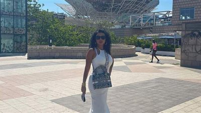 رانيا يوسف بإطلالة جذابة بالأبيض في أحدث ظهور