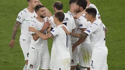 إيموبيلي يتقدم بالهدف الثاني للمنتخب الإيطالي في الدقيقة 65