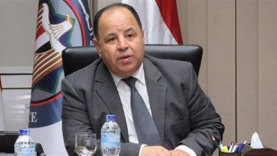 ممازحة لـ «وزير المالية» على الهواء.. مين بيعمل ميزانية البيت؟