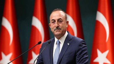 وفد تركي برئاسة تشاووش أوغلو يصل طرابلس الليبية