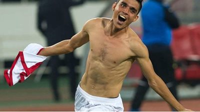 أشرف بن شرقي في الصدارة.. تعرف على ترتيب هدافي الدوري