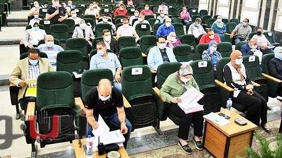 أخبار المحافظات اليوم.. طفلة تأكل الزجاج بالأقصر.. إزاي تقضي صيفك في مطروح؟.. قيادات وزارة التعليم تكشف موعد ظهور نتيجة الشهادة الإعدادية