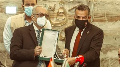 أخبار الأهلي: الفريق يجري مسحه طيبة غدا.. مرتجى يتسلم درع تكريم «الوفد»