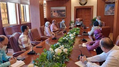 محافظ بورسعيد يتابع سير العمل في منظومة حصر الأصول العقارية | صور
