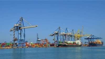 ميناء الإسكندرية: انتظام حركة الملاحة وتداول البضائع لليوم الثالث عشر