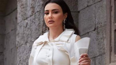 وجه القمر دينا فؤاد تشارك في فيلم 