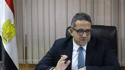 وزير الآثار: هذا ما سنفعله بمحتويات شقة الزمالك بعد حصرها | فيديو