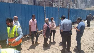 محافظ الإسكندرية : انتهاء إصلاح كسر خط المياه والهبوط الأرضي بميدان محطة الخديوي