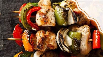 طريقة عمل الشيش طاووق بالفراخ من مطبخ الشيف رشا