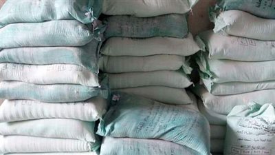 ضبط 3.6 طن دقيق مدعم مهرب بصان الحجر في الشرقية