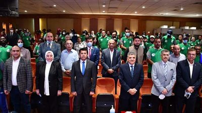 رئيس هيئة قناة السويس يستقبل وزير الرياضة ووفد المشاركين بمنحة ناصر