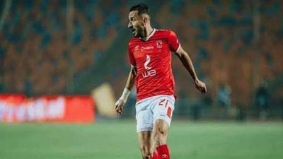 الأهلي يستقر على تجديد عقد معلول والسوليه عقب نهاية مباراتي الترجي