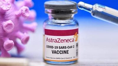 هل هناك خطورة من الحصول على اللقاح الصينى والاسترازينيكا معا؟ استشارى يجيب