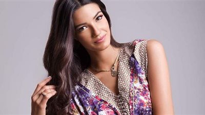 جدل على مواقع التواصل حول إطلالة تارا عماد من نبق ودهب | صور