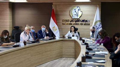 مايا مرسي: الإرادة السياسية انتصرت للمرأة والفتاة المصرية على الممارسات الضارة