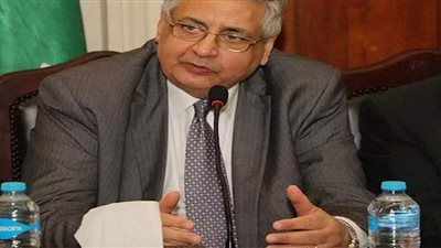 مستشار الرئيس يكشف أعراض التعافي من كورونا ويفجر مفاجأة عن العلاج | فيديو