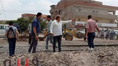 آخرهم مصرع «بائعة الأنابيب».. غلق معبر عشوائي للسكة الحديد بالغربية