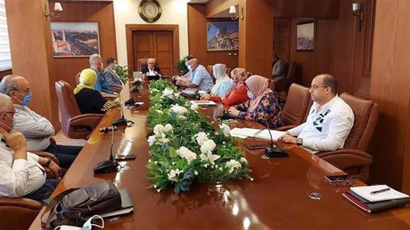 محافظ بورسعيد يتابع