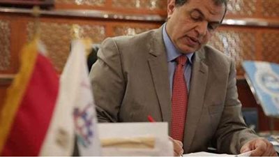 سعفان: تحويل 4.3  مليون جنيه مستحقات العمالة المغادرة للأردن