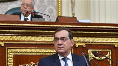 تعرف على رد وزير البترول بعد مهاجمته بجلسة البرلمان