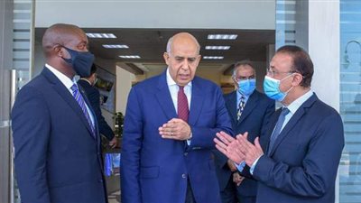 محافظ الإسكندرية يستقبل سفير جنوب إفريقيا بالقاهرة لبحث سبل التعاون